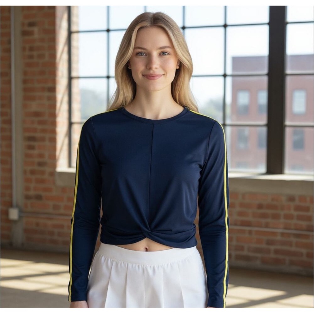 L'Etoile Sport Crop Long Sleeve Twist Tee Navy w/Green Trim  XS‎ NWT MSRP $168